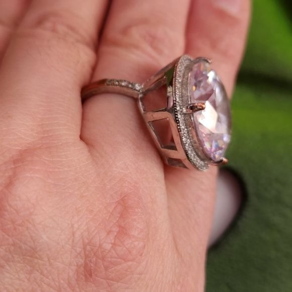 Crystal Ring size 7.5 - Picture 3 of 9